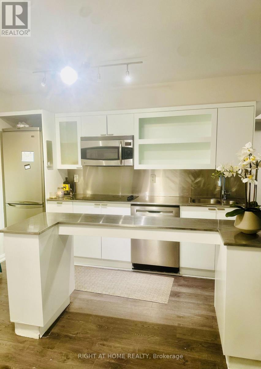 338 - 111 Elizabeth Street, Toronto, Ontario  M1P 0B6 - Photo 11 - C12864058