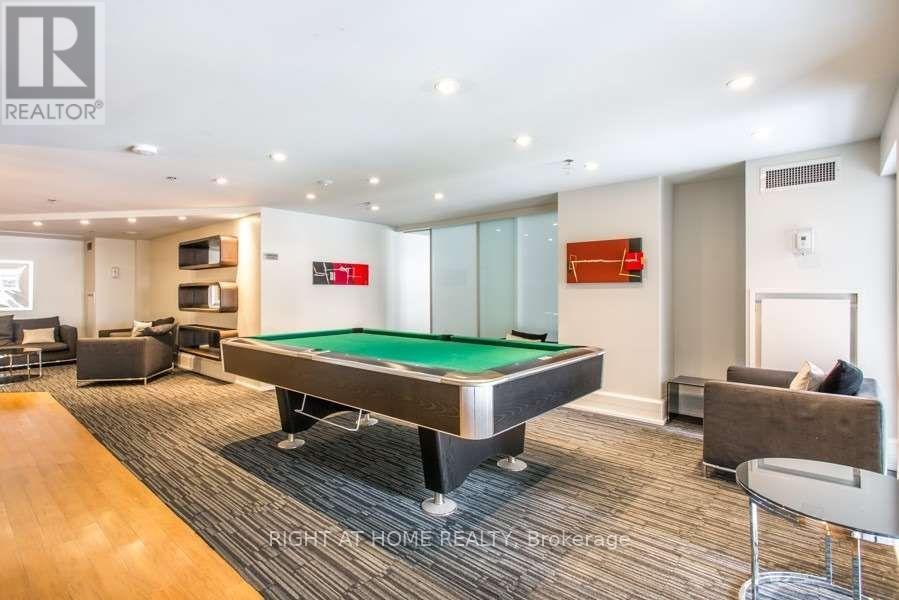 338 - 111 Elizabeth Street, Toronto, Ontario  M1P 0B6 - Photo 5 - C12864058