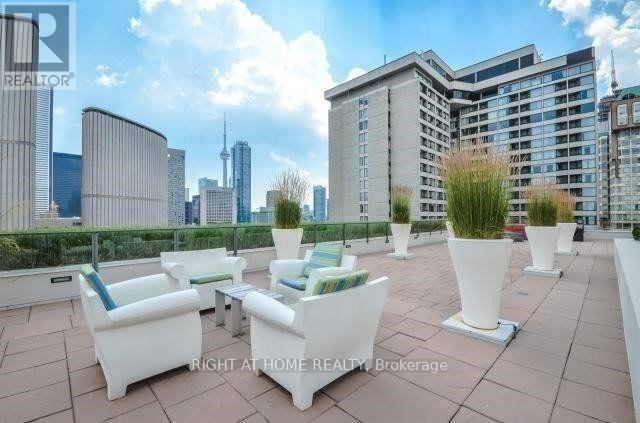 338 - 111 Elizabeth Street, Toronto, Ontario  M1P 0B6 - Photo 7 - C12864058