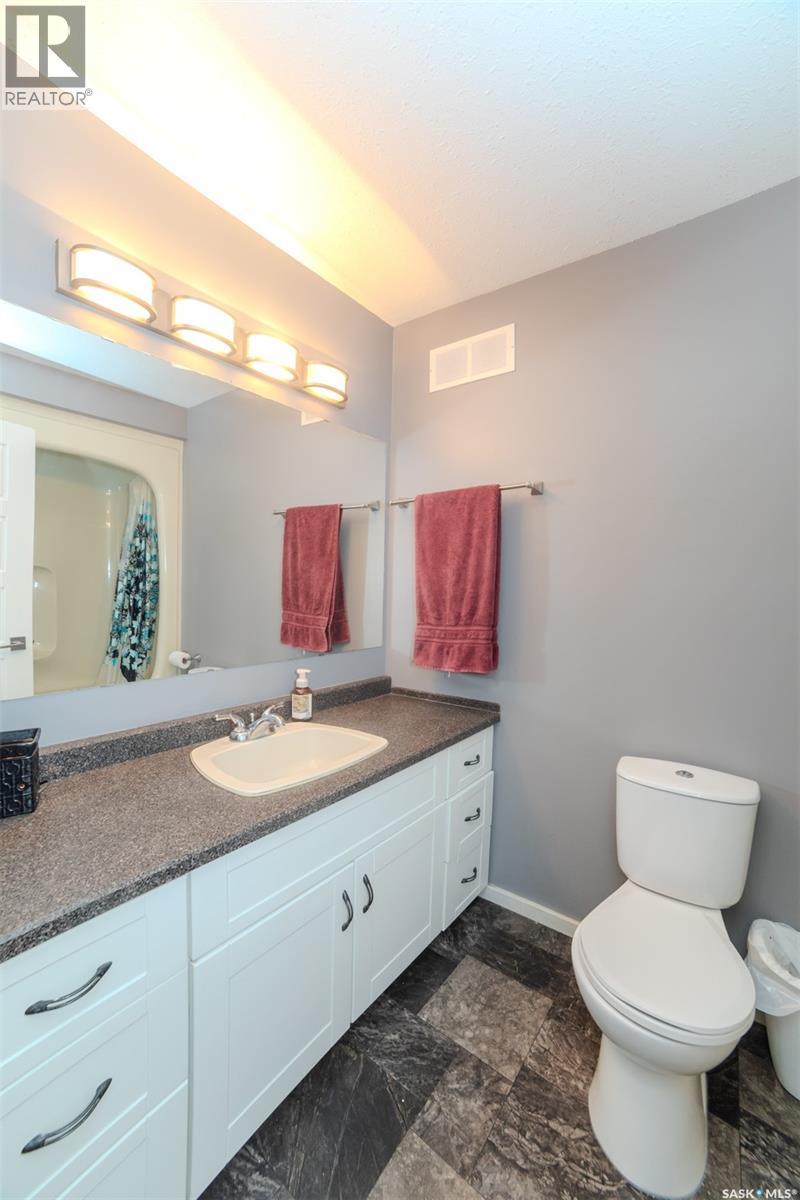 11219 Gardiner Drive, North Battleford, Saskatchewan  S9A 3M5 - Photo 12 - SK029935