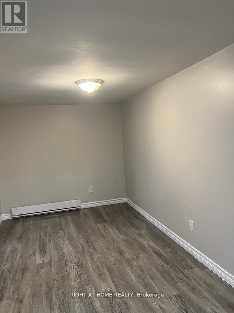 328 Malaga Road, Oshawa, Ontario  L1J 1N7 - Photo 9 - E12864016