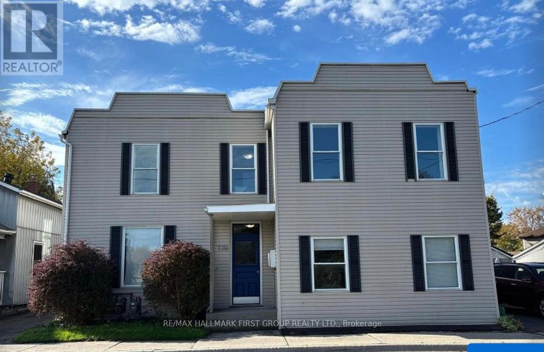 4 - 730 SIMCOE STREET S, Oshawa, Ontario