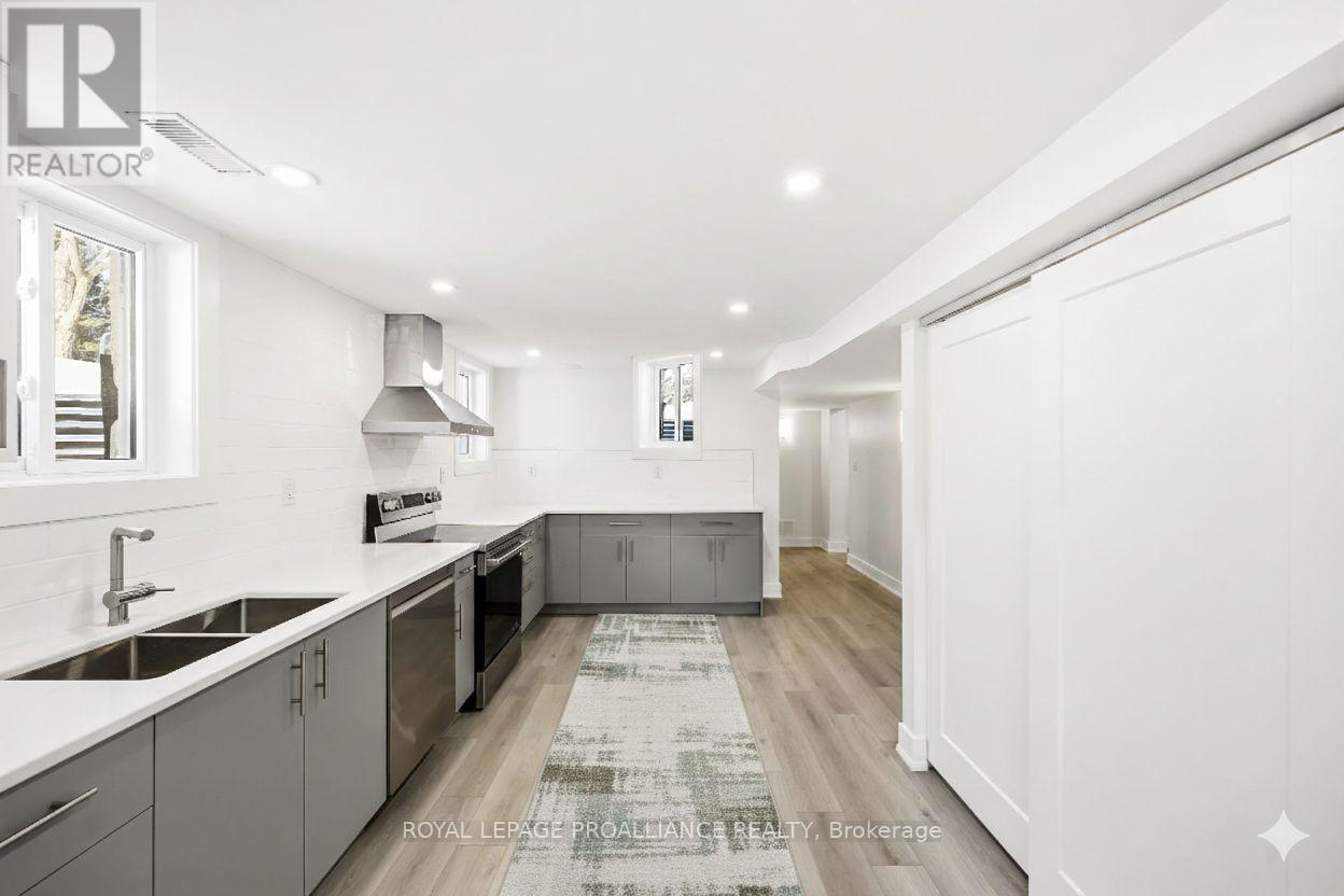 45 Hamilton Avenue, Cobourg, Ontario  K9A 1V9 - Photo 4 - X12799578