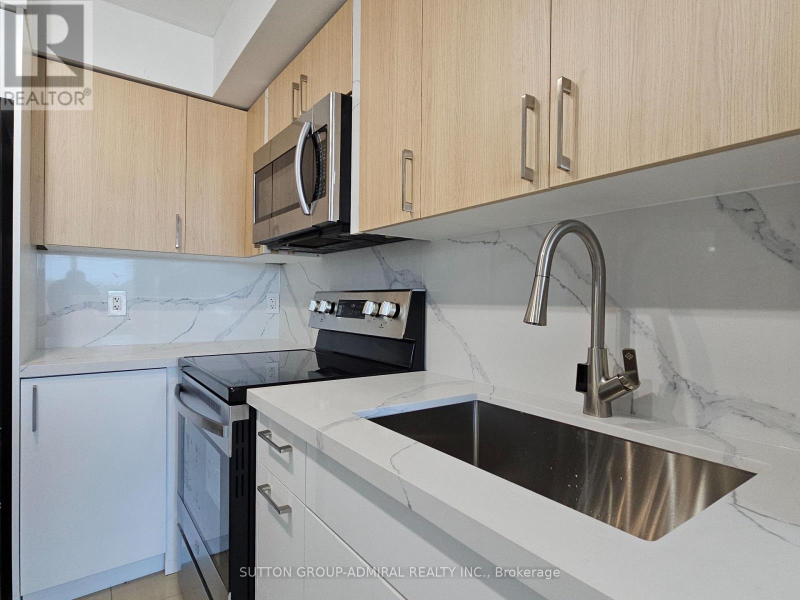 417 - 20 North Park Road, Vaughan, Ontario  L4J 0G7 - Photo 10 - N12864020