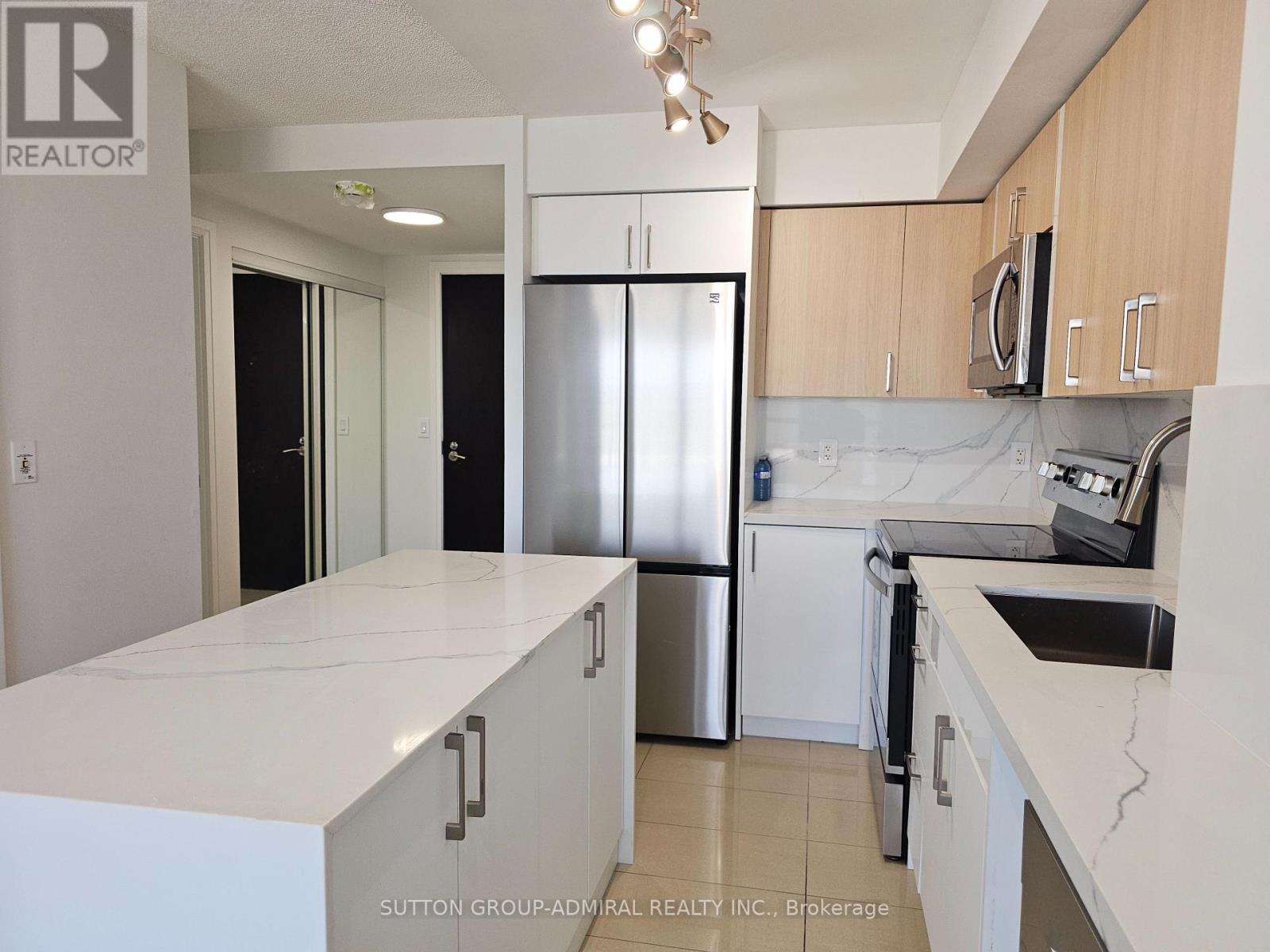 417 - 20 North Park Road, Vaughan, Ontario  L4J 0G7 - Photo 9 - N12864020