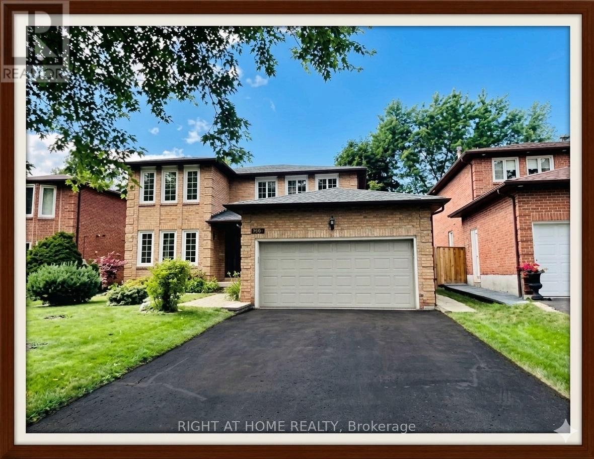 58 EMELINE CRESCENT, Markham, Ontario
