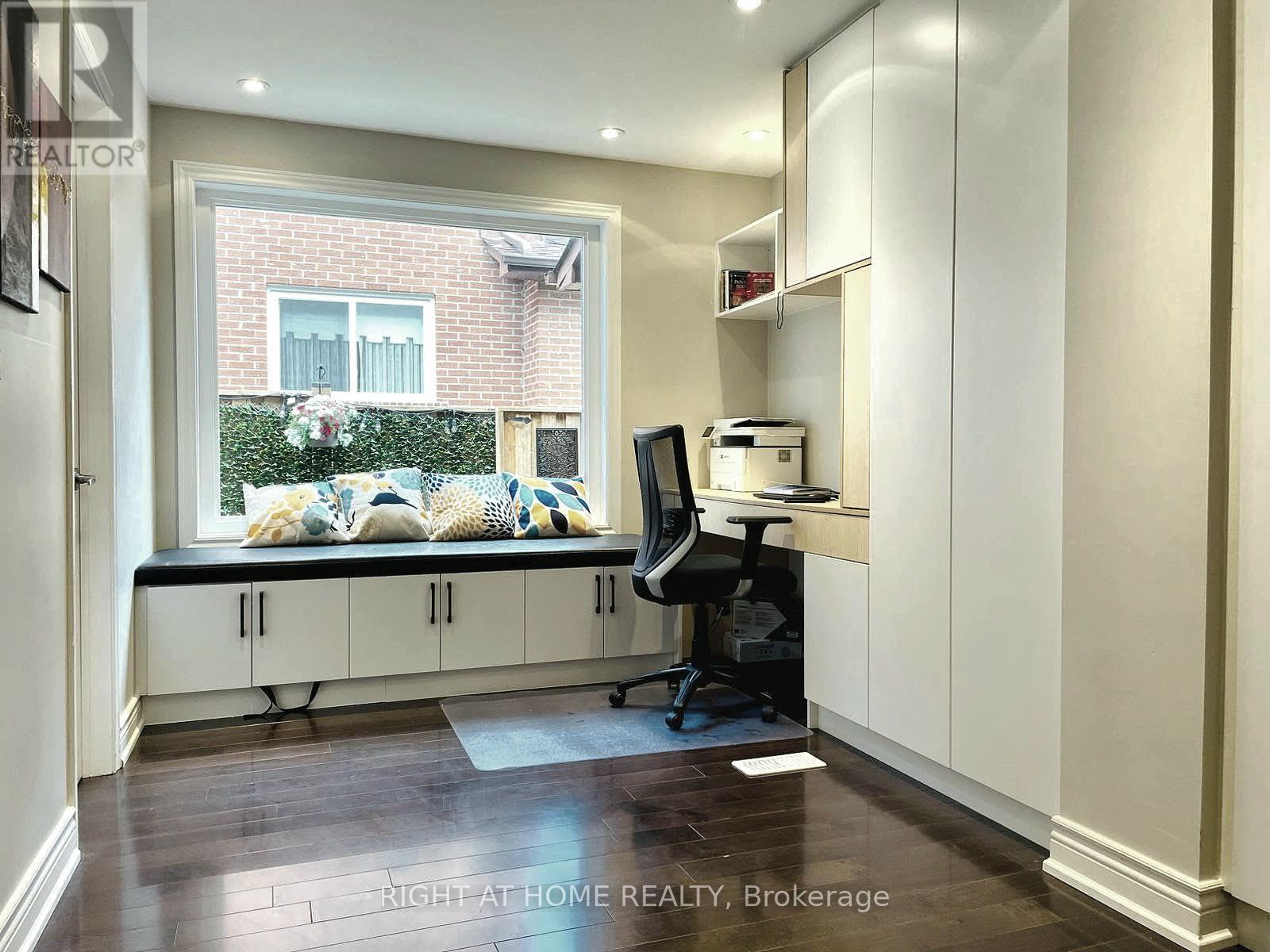 58 Emeline Crescent, Markham, Ontario  L3P 4G4 - Photo 12 - N12864032