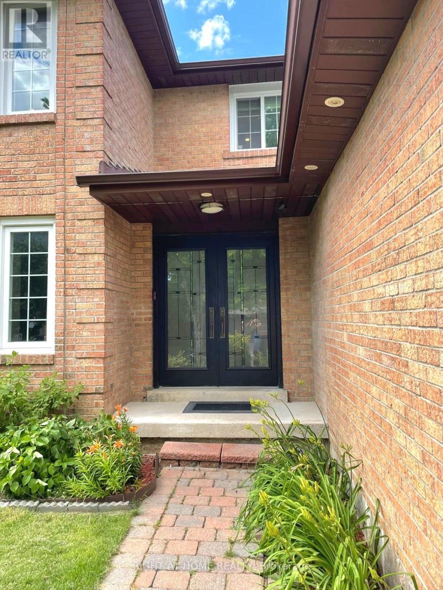 58 Emeline Crescent, Markham, Ontario  L3P 4G4 - Photo 2 - N12864032