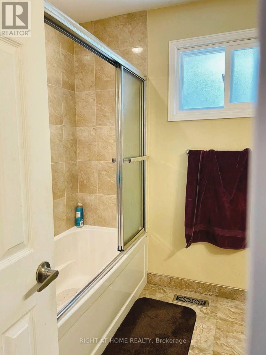 58 Emeline Crescent, Markham, Ontario  L3P 4G4 - Photo 25 - N12864032