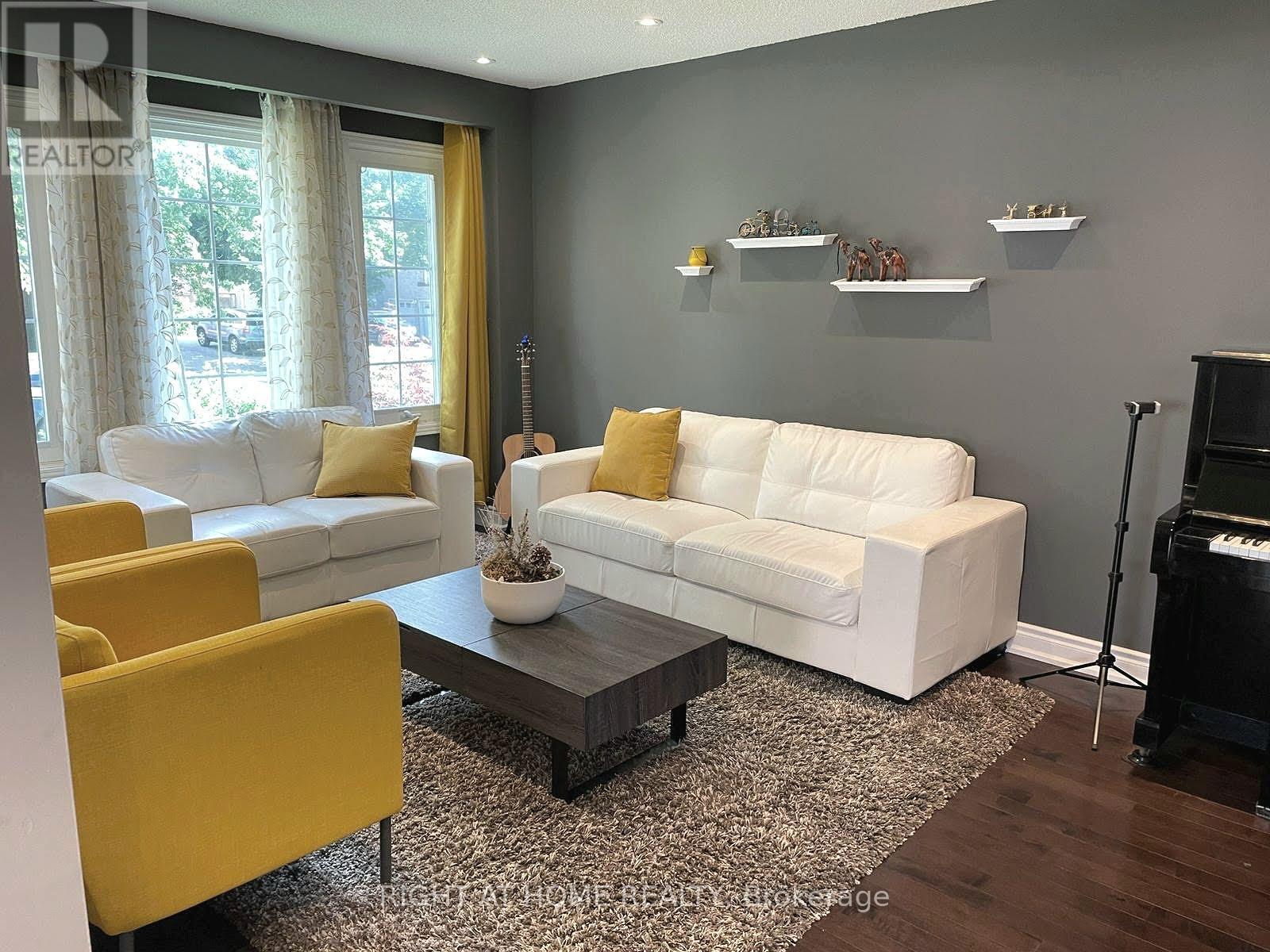 58 Emeline Crescent, Markham, Ontario  L3P 4G4 - Photo 7 - N12864032