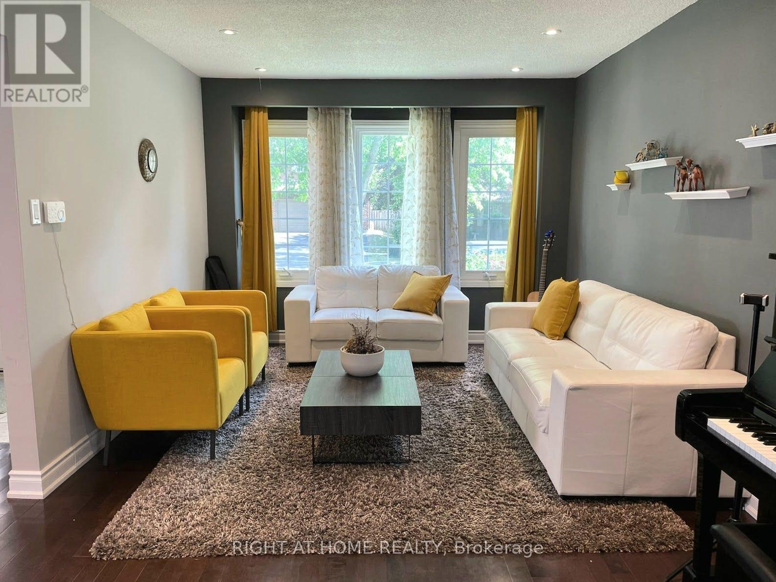 58 Emeline Crescent, Markham, Ontario  L3P 4G4 - Photo 8 - N12864032