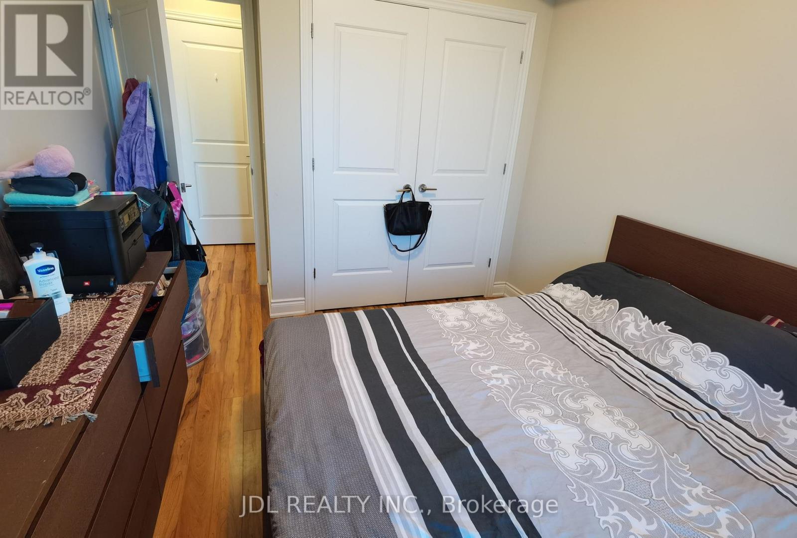 1007 - 9088 Yonge Street, Richmond Hill, Ontario  L4C 0Y6 - Photo 9 - N12864042