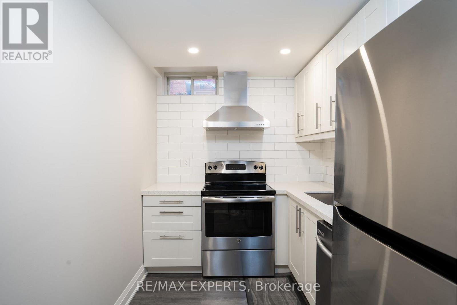 10 Blue Diamond Terr Terrace, Vaughan, Ontario  L4H 2G3 - Photo 6 - N12864066