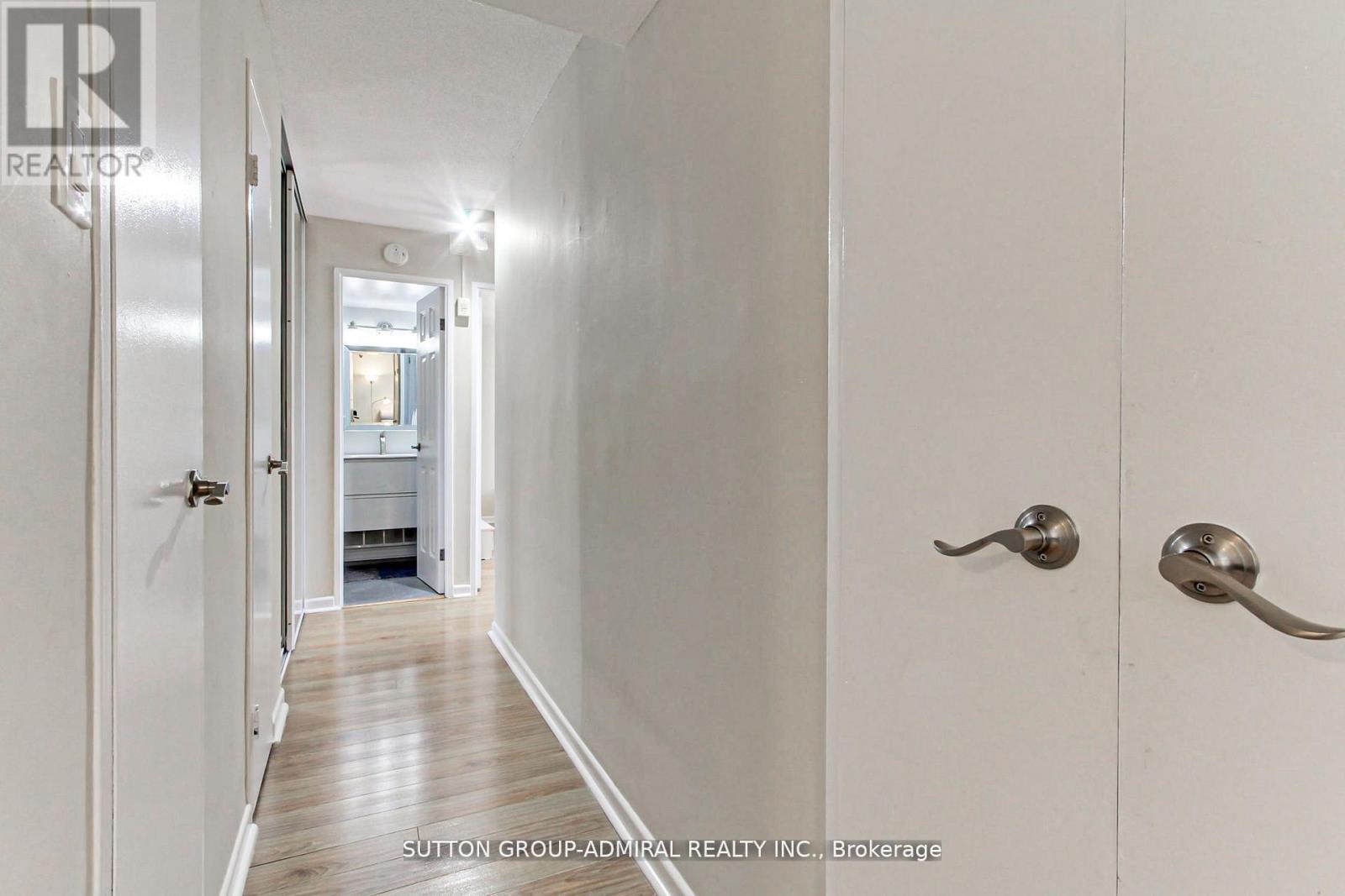 303 - 1 Royal Orchard Boulevard, Markham, Ontario  L3T 3C2 - Photo 23 - N12864072