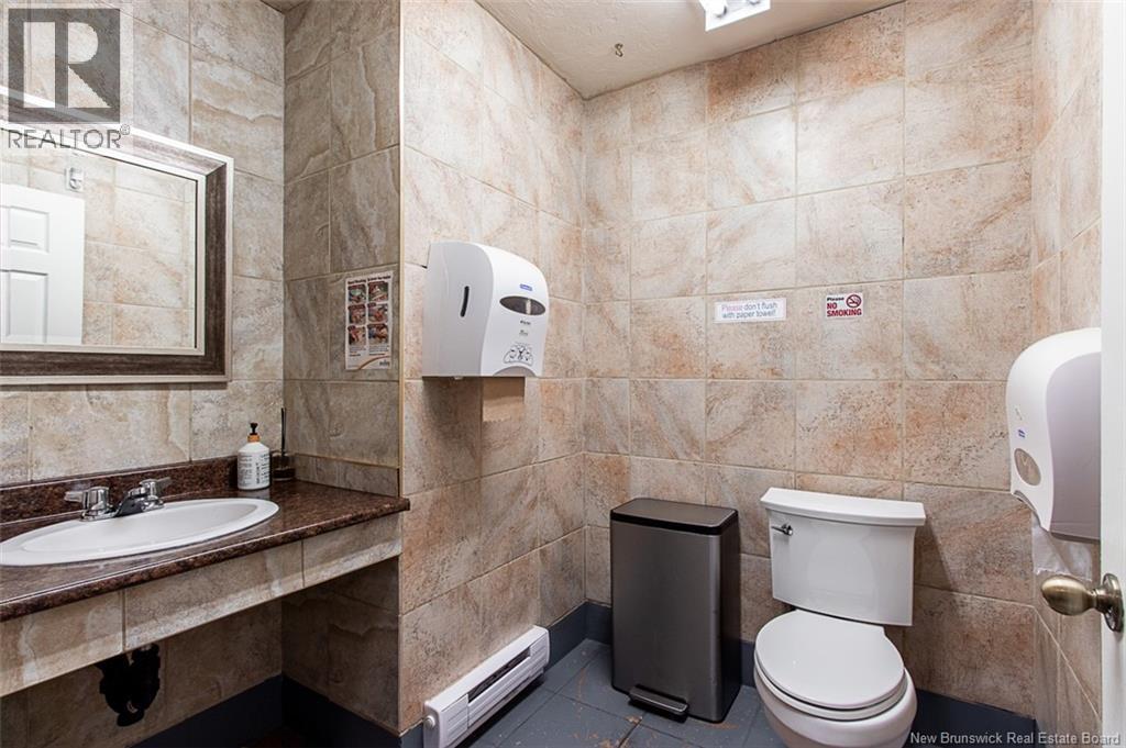 498 Champlain Street, Dieppe, New Brunswick  E1A 1P4 - Photo 15 - NB134201