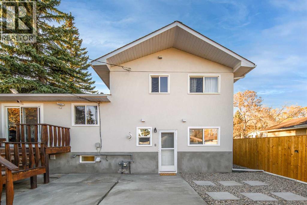 4216 Brisebois Drive Nw, Calgary, Alberta  T2L 2E7 - Photo 16 - A2291244