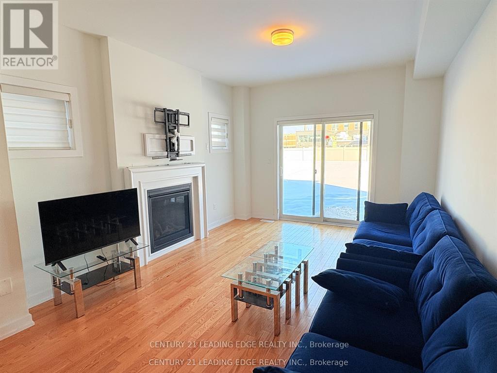 11 Liam Foudy Court, Toronto, Ontario  M1P 0G3 - Photo 12 - E12863696