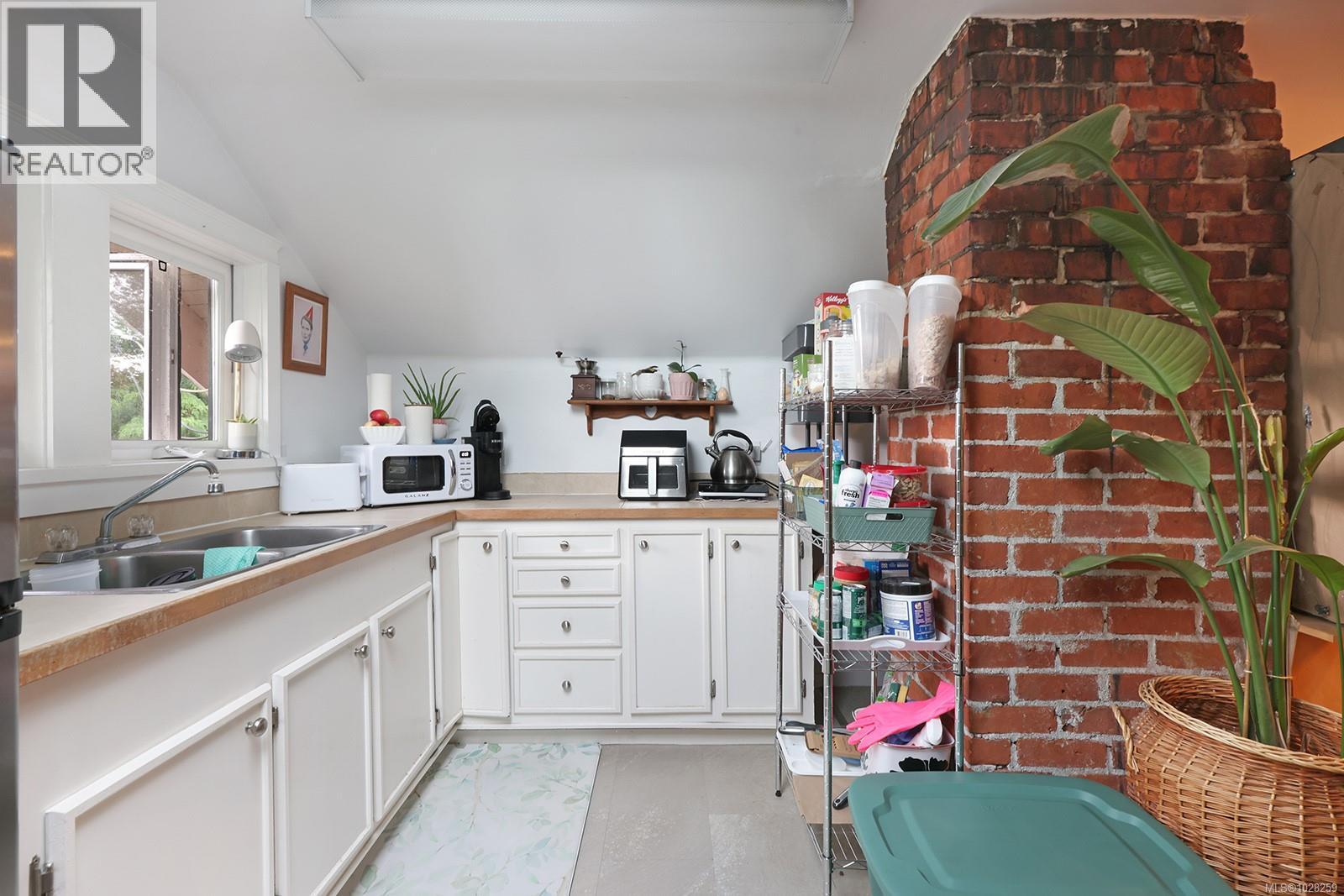 185 Duncan Ave, Courtenay, British Columbia  V9N 2M3 - Photo 35 - 1028259