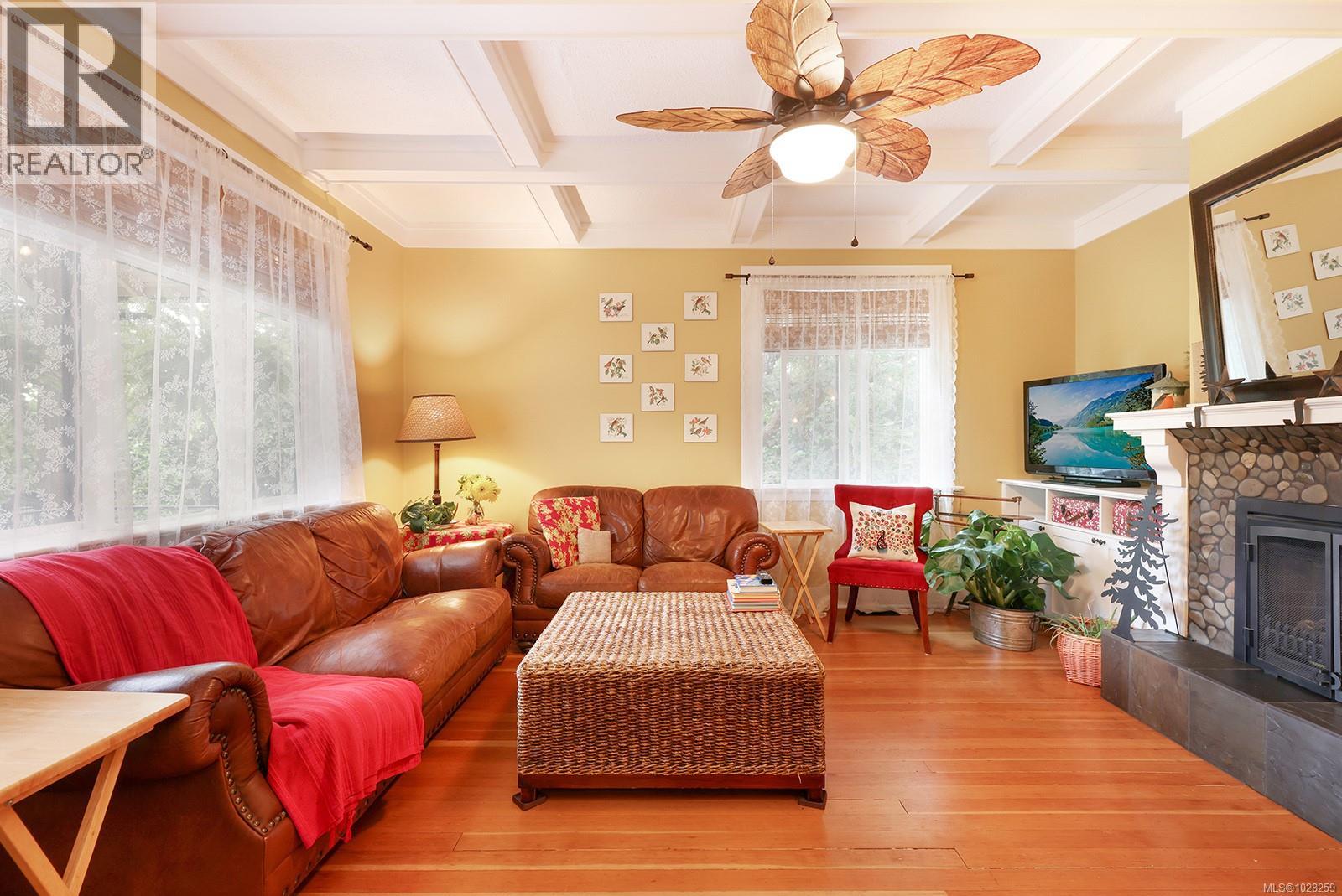 185 Duncan Ave, Courtenay, British Columbia  V9N 2M3 - Photo 4 - 1028259