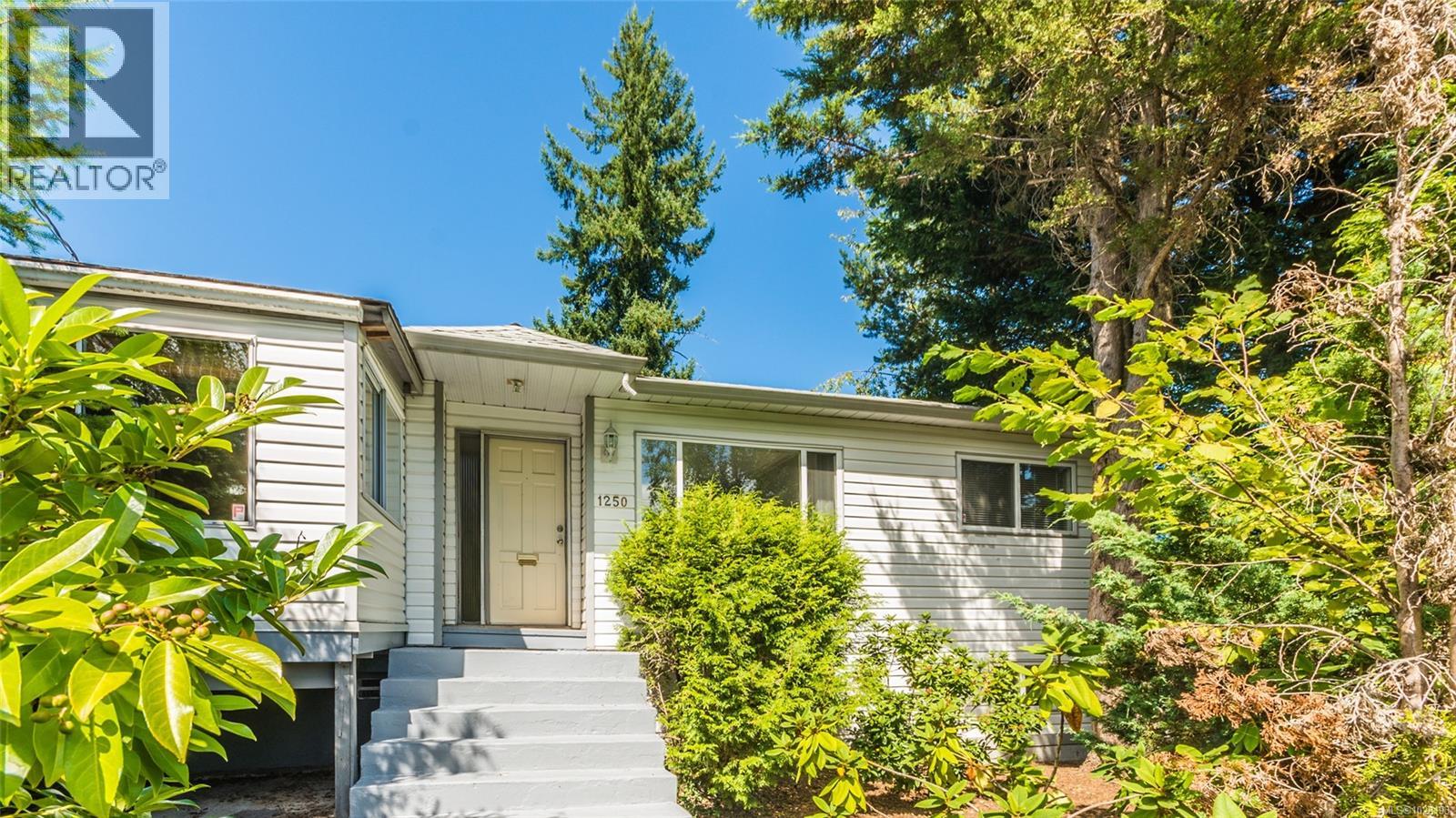 1250 Townsite Rd, Nanaimo, British Columbia  V9S 1M8 - Photo 1 - 1028193