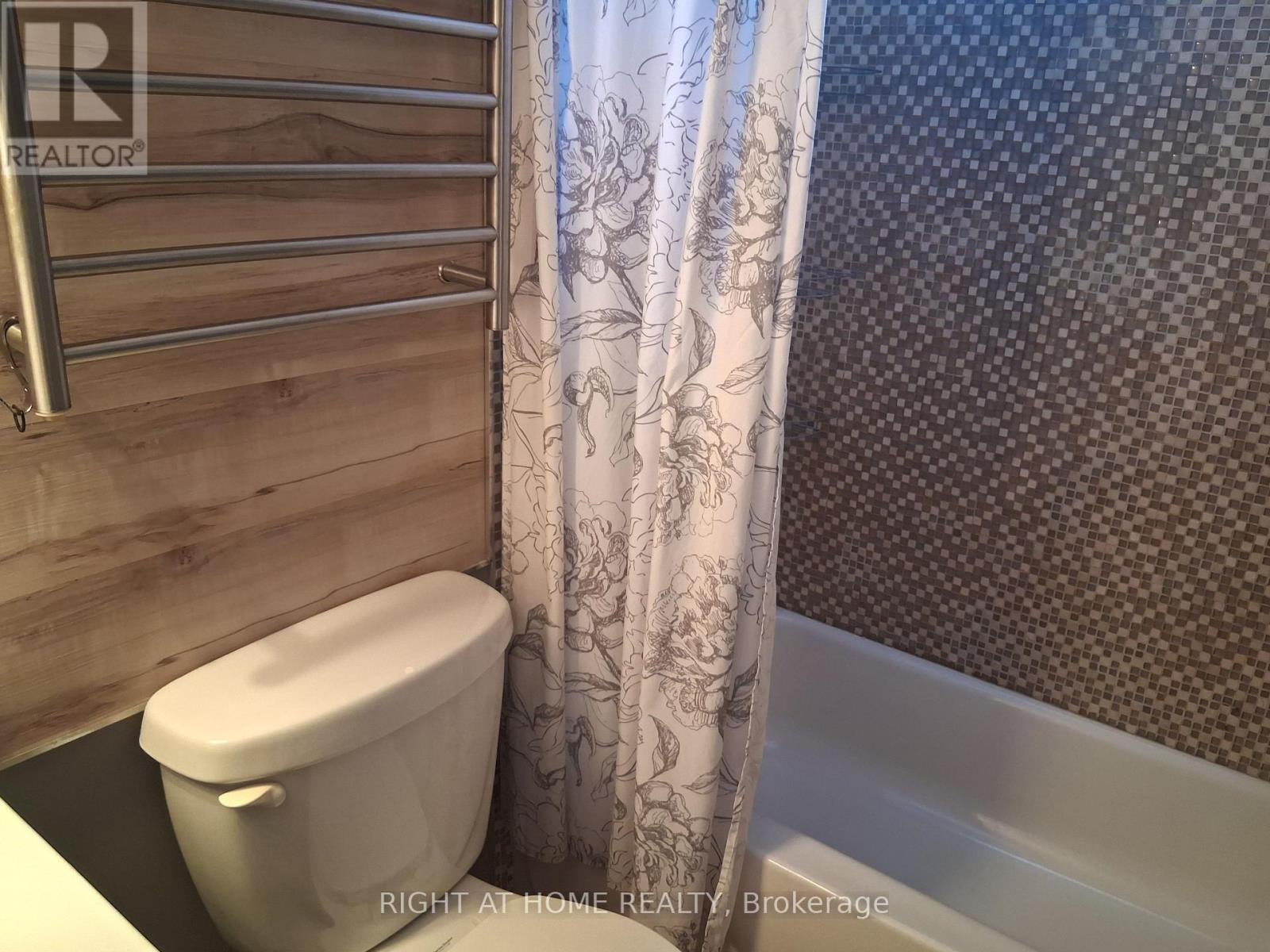 1010 - 235 Grandravine Drive, Toronto, Ontario  M3N 1J2 - Photo 20 - W12859560