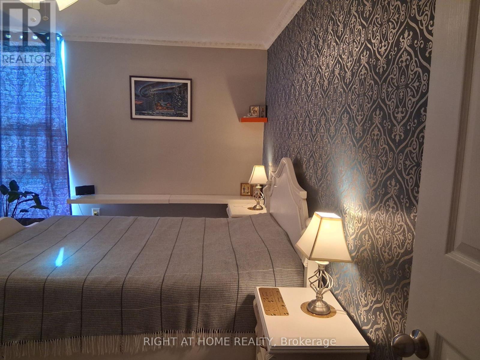 1010 - 235 Grandravine Drive, Toronto, Ontario  M3N 1J2 - Photo 15 - W12859560