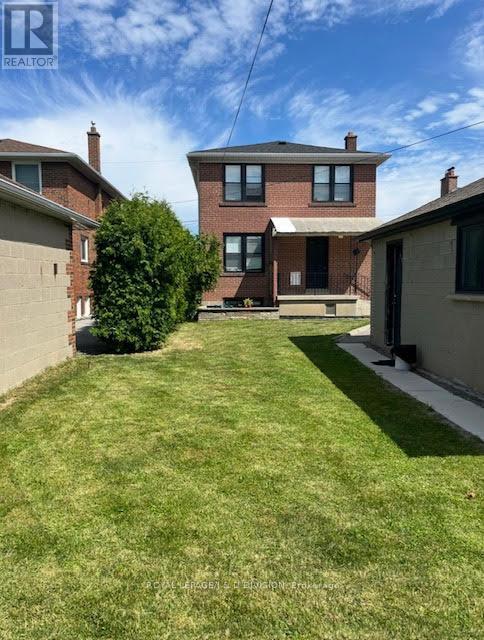 Main - 79 Powell Road, Toronto, Ontario  M3K 1M8 - Photo 4 - W12704284