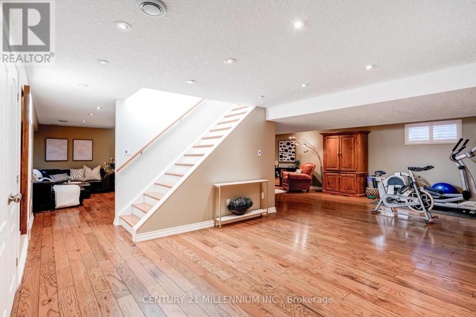 8 Madill Drive, Mono, Ontario  L9W 6G3 - Photo 34 - X12863552