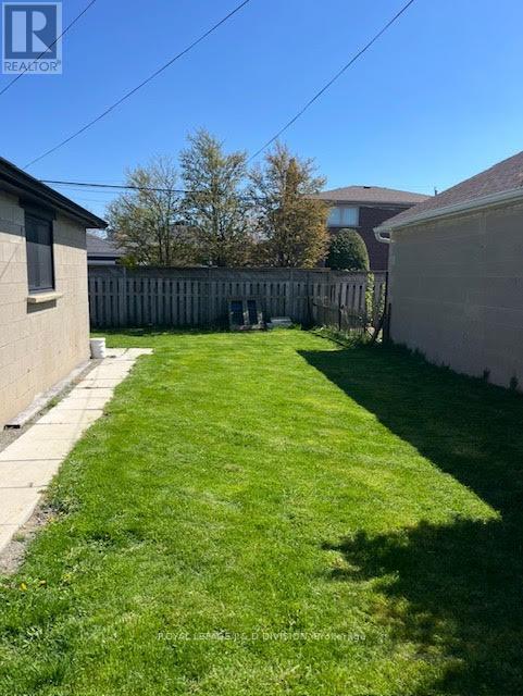 Main - 79 Powell Road, Toronto, Ontario  M3K 1M8 - Photo 5 - W12704284