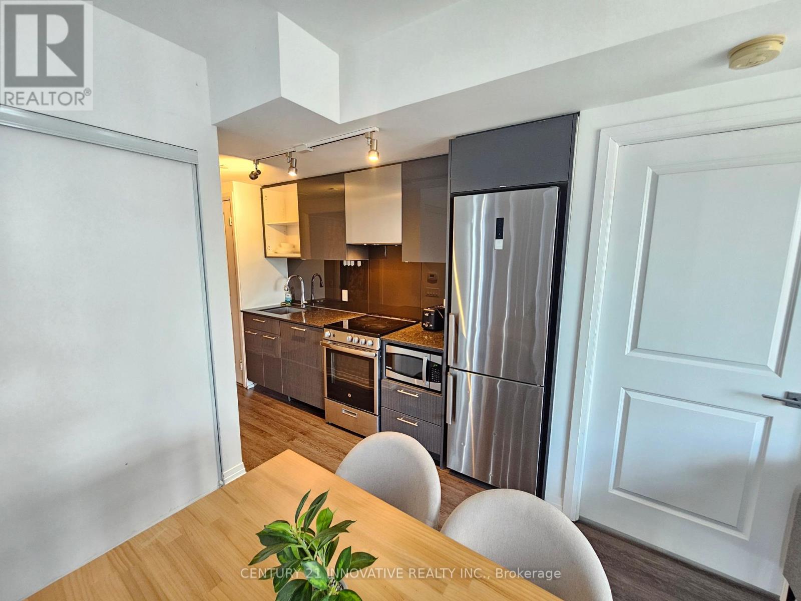 1708 - 251 Jarvis Street, Toronto, Ontario  M1B 0C3 - Photo 3 - C12861986