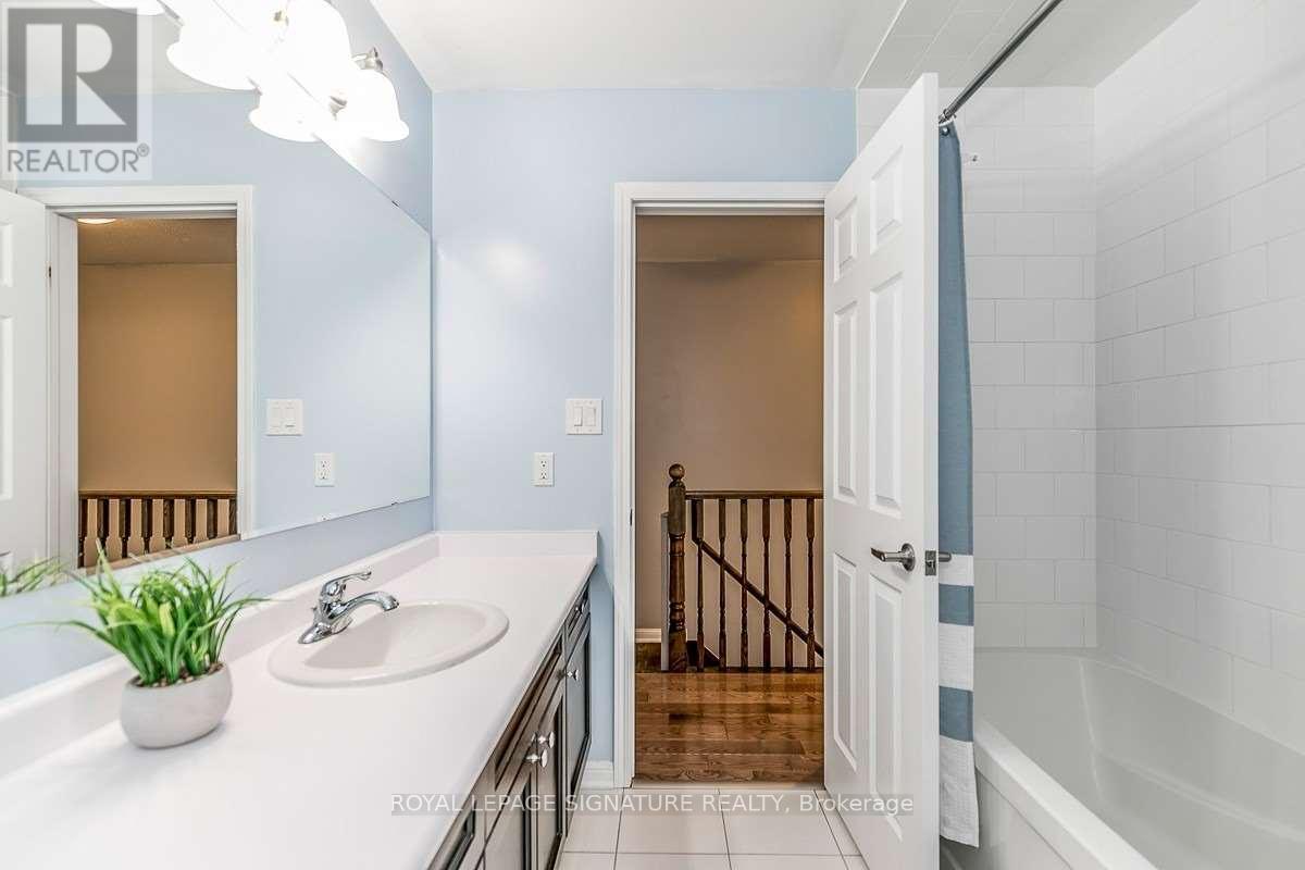 14 Butterworth Road, Brampton, Ontario  L1T 4W8 - Photo 20 - W12864044