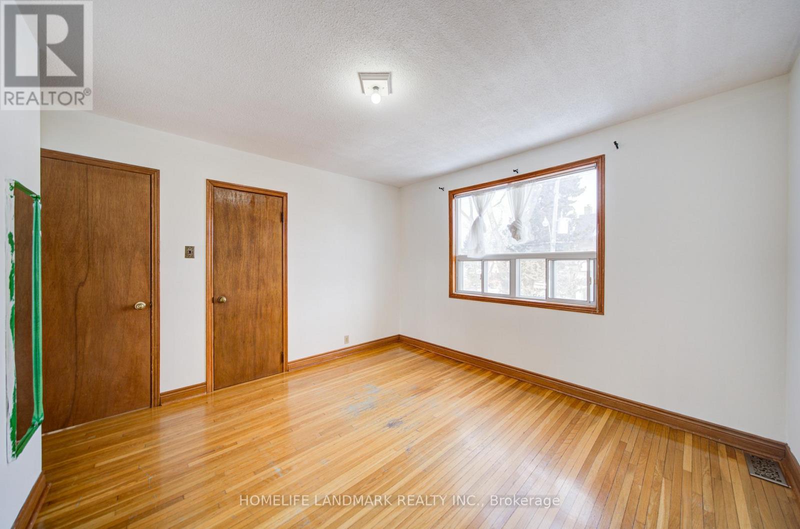 880 Shaw Street, Toronto, Ontario  M6G 3M2 - Photo 25 - W12864048