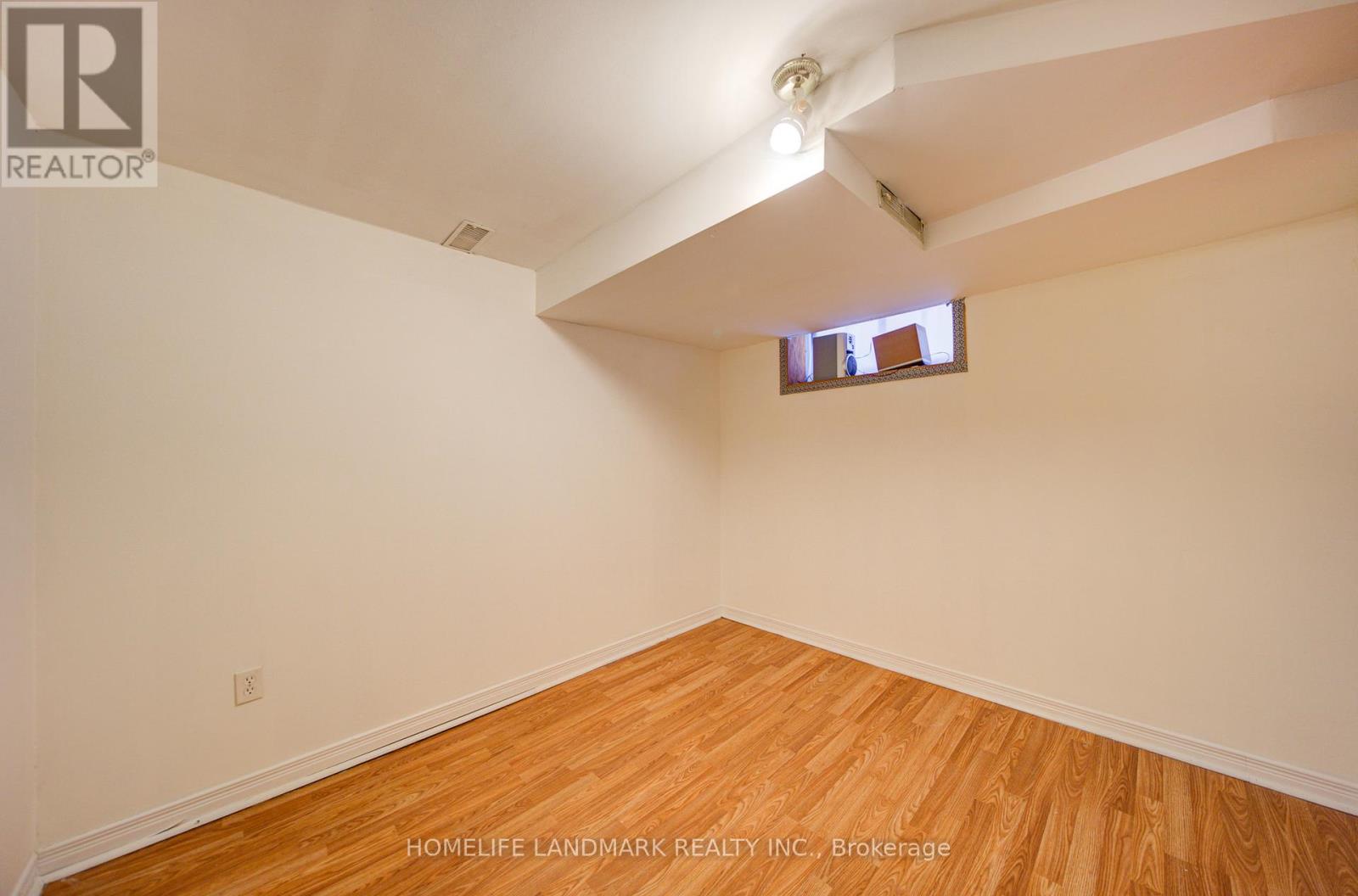 880 Shaw Street, Toronto, Ontario  M6G 3M2 - Photo 36 - W12864048