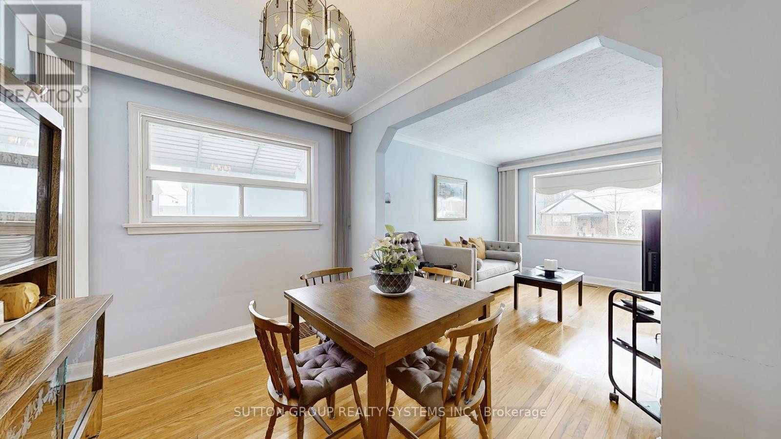 199 Strathnairn Avenue, Toronto, Ontario  M6M 2G6 - Photo 8 - W12864090