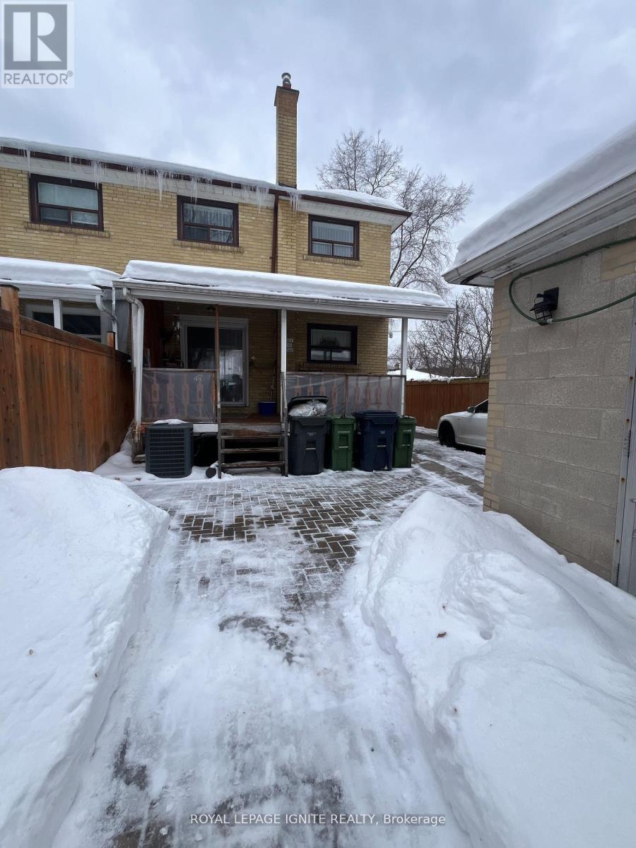 55 Dalrymple Drive, Toronto, Ontario  M6N 4S2 - Photo 25 - W12864094