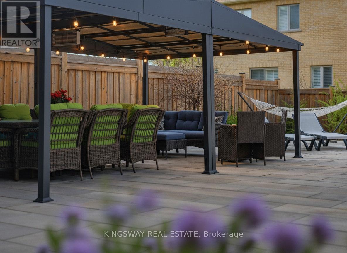 70 Bond Crescent, Richmond Hill, Ontario  L4E 3K4 - Photo 34 - N12756334