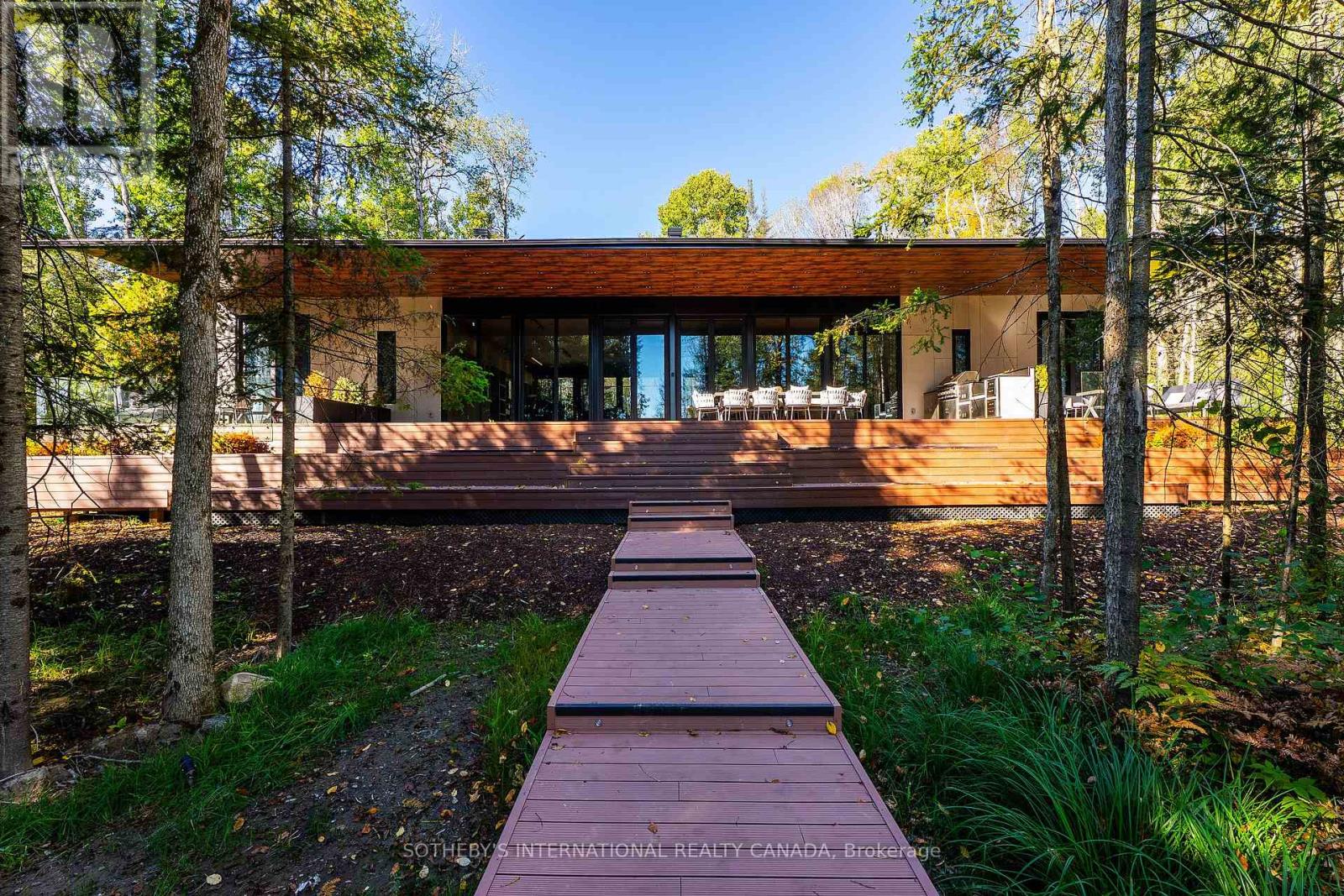 1445 PICKEREL JACK LAKE ROAD E, Burk's Falls, Ontario