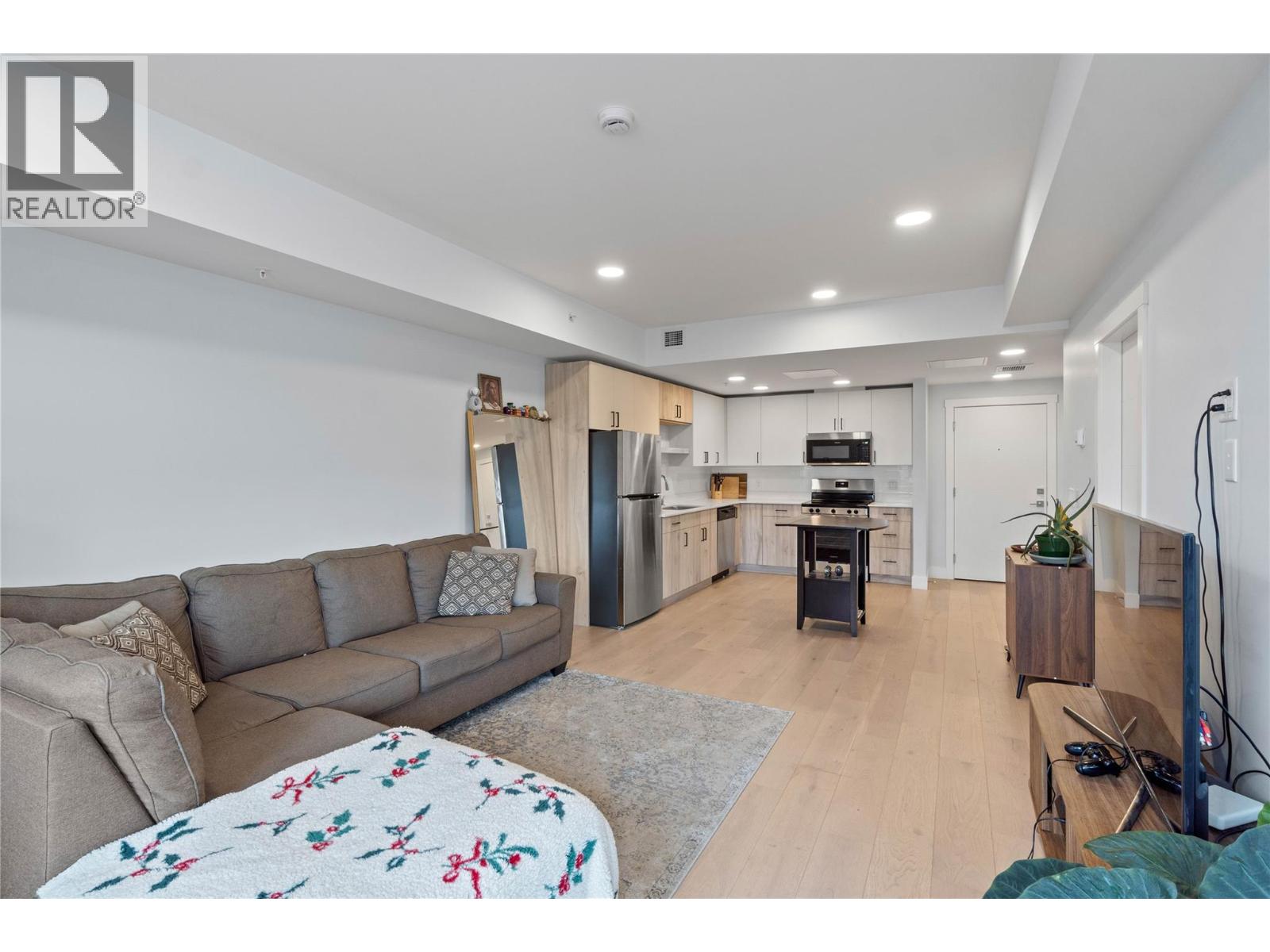 215 Royal Avenue Unit# 307, Kamloops, British Columbia  V2B 0K6 - Photo 8 - 10378500