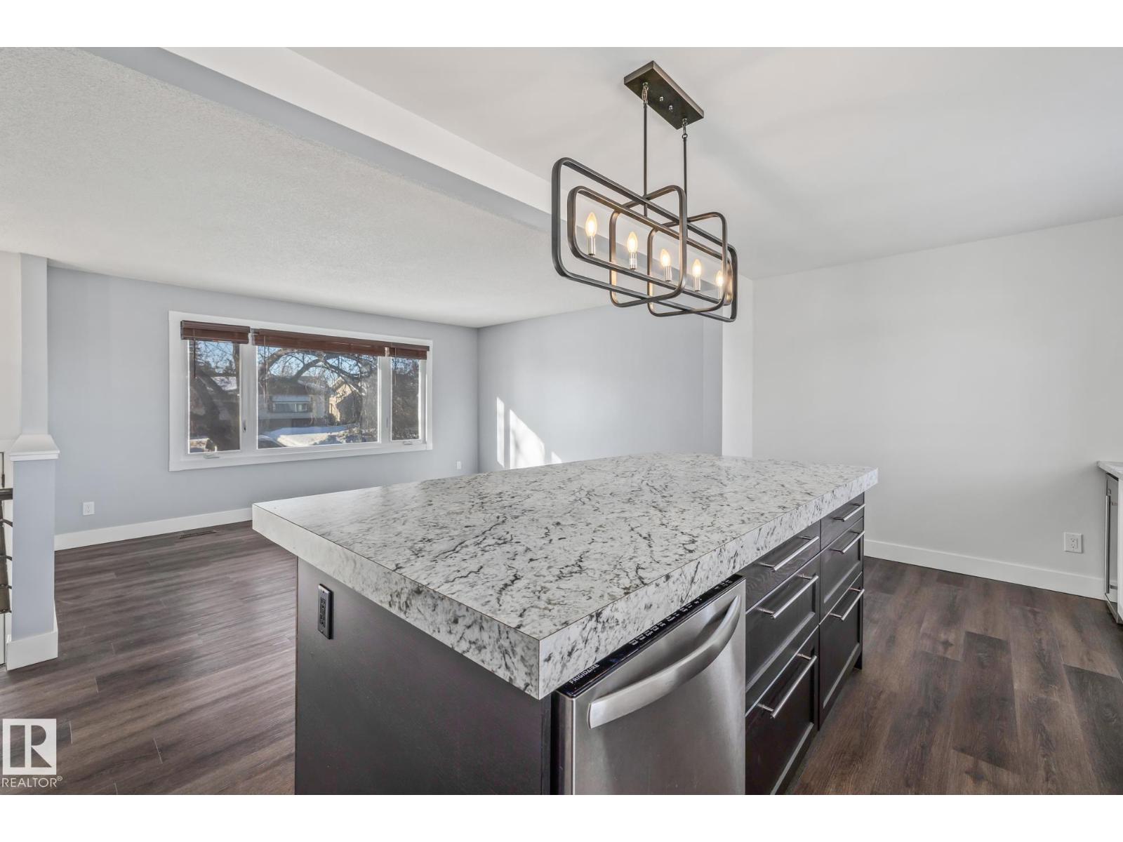 14911 96 St Nw, Edmonton, Alberta  T5E 4B9 - Photo 12 - E4472806