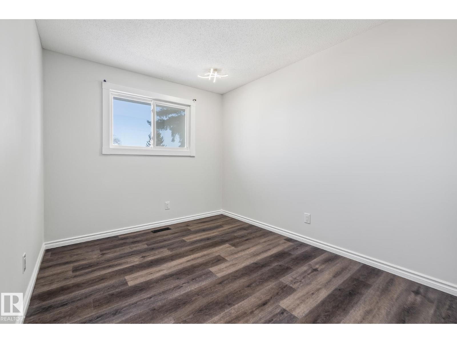 14911 96 St Nw, Edmonton, Alberta  T5E 4B9 - Photo 19 - E4472806