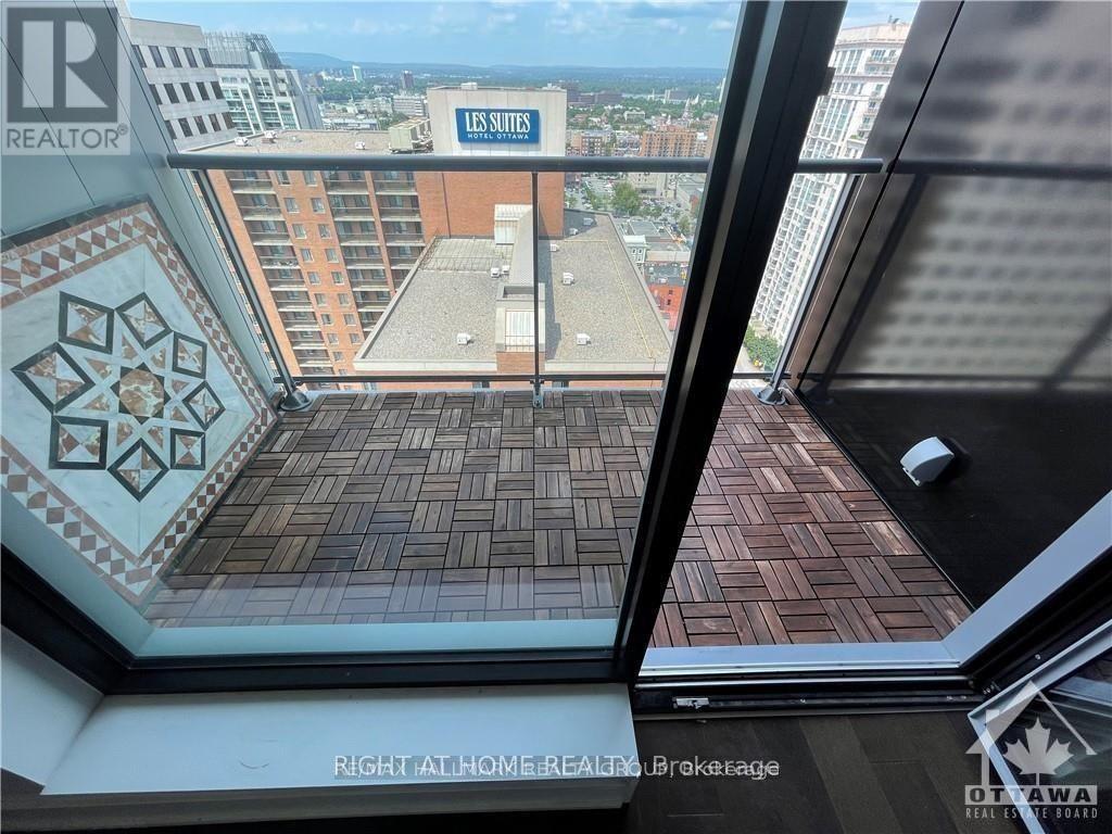 2105 - 20 Daly Avenue, Ottawa, Ontario  K1N 0C6 - Photo 5 - X12864100