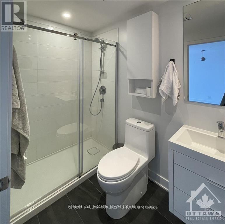 2105 - 20 Daly Avenue, Ottawa, Ontario  K1N 0C6 - Photo 6 - X12864100