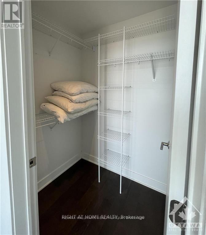2105 - 20 Daly Avenue, Ottawa, Ontario  K1N 0C6 - Photo 9 - X12864100