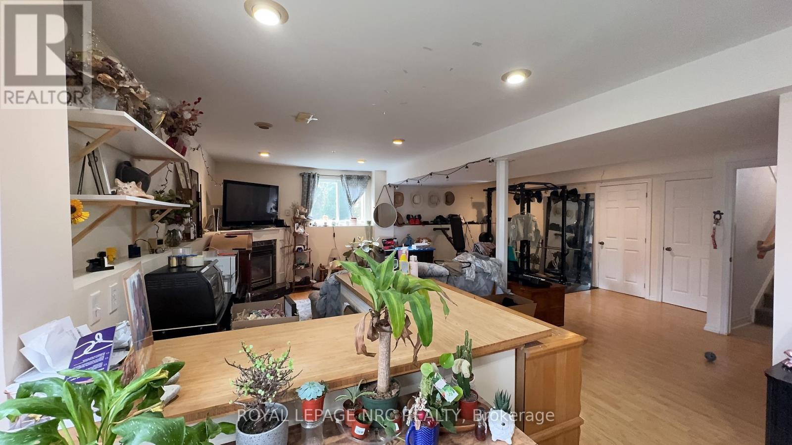 63 Jackson Court E, Welland, Ontario  L3C 7G4 - Photo 18 - X12864098