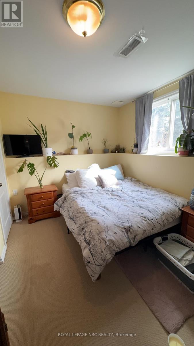 63 Jackson Court E, Welland, Ontario  L3C 7G4 - Photo 19 - X12864098