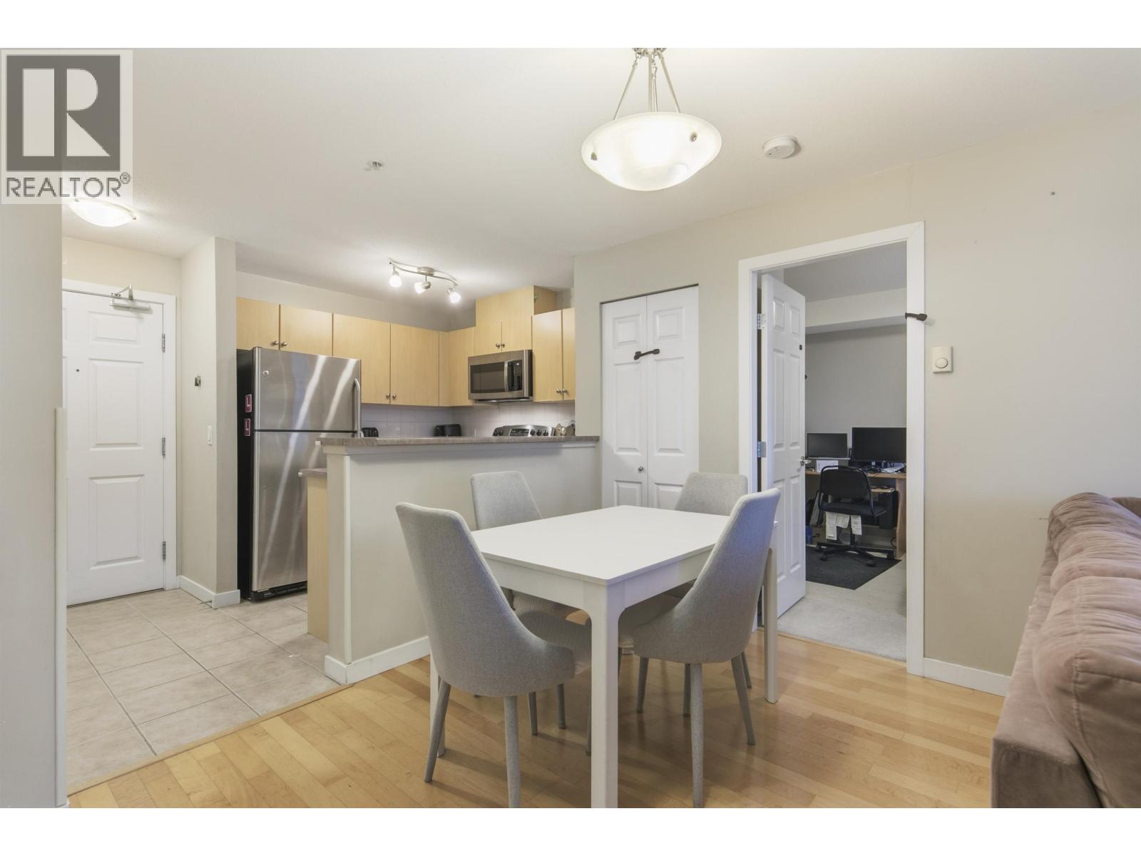 3113 240 Sherbrooke Street, New Westminster, British Columbia  V3L 0A4 - Photo 6 - R3097815