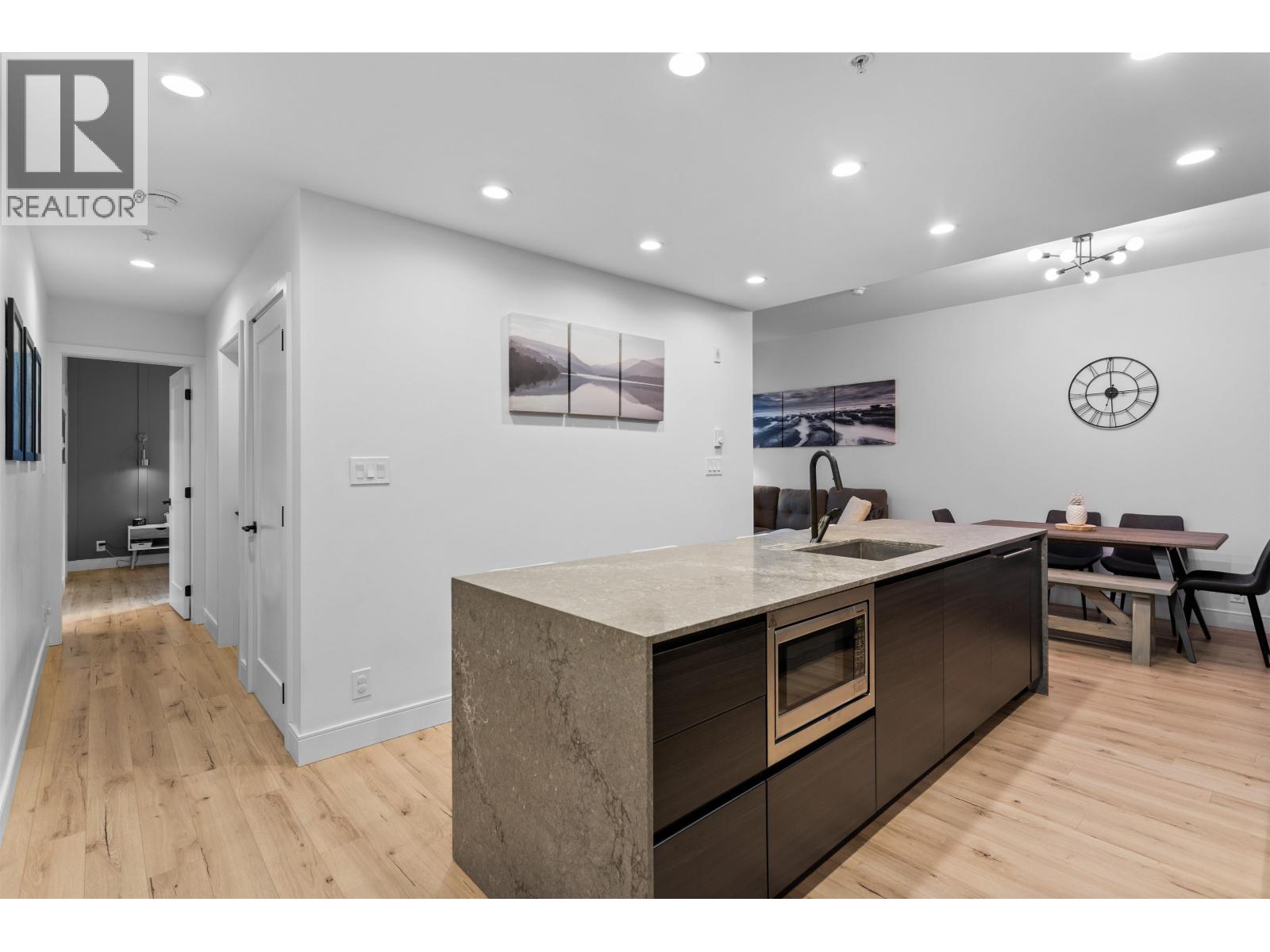 108 55 Klahanie Drive, Port Moody, British Columbia  V3H 2R8 - Photo 2 - R3097820