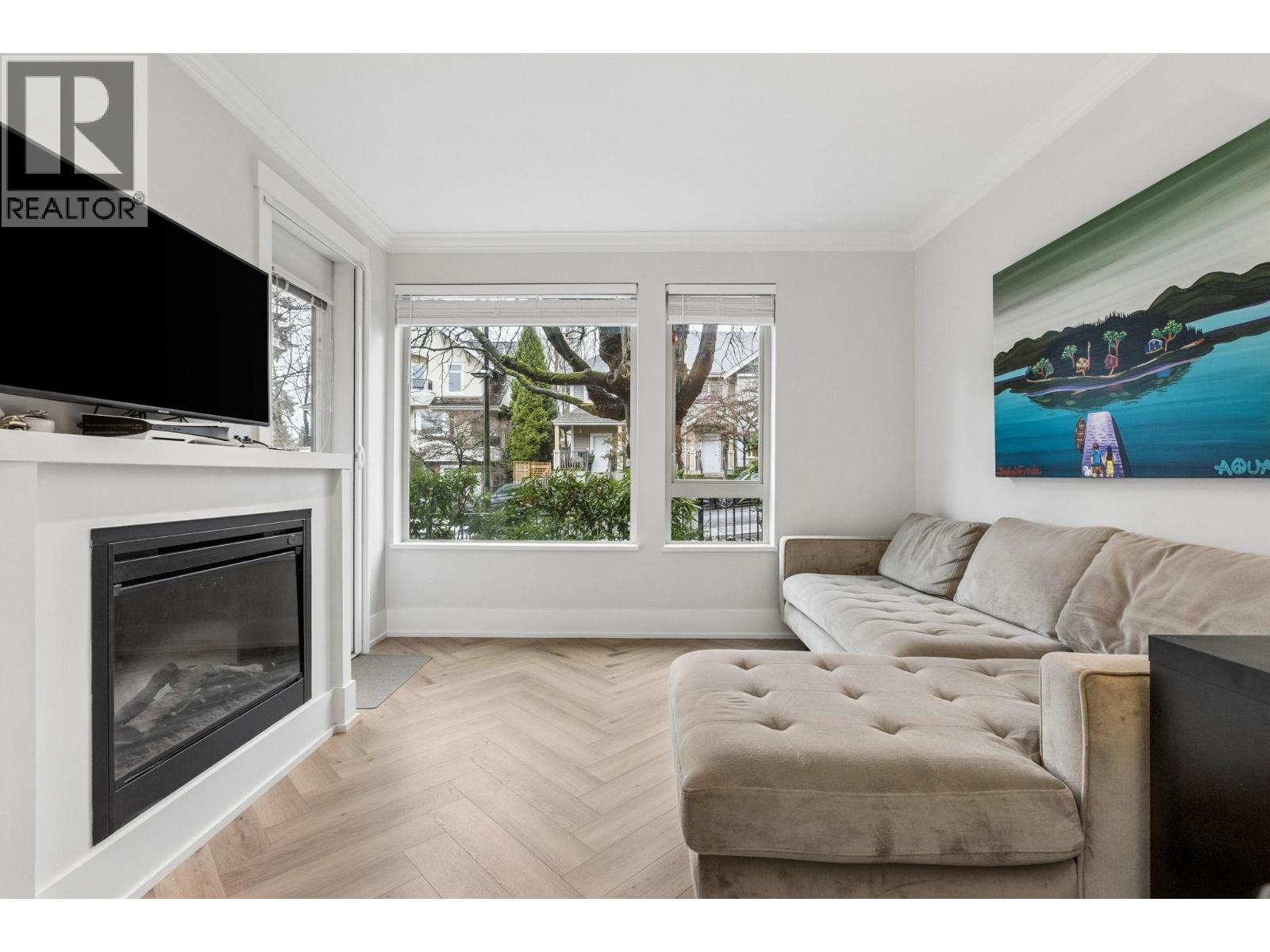 107 159 W 22nd Street, North Vancouver, British Columbia  V7M 0B6 - Photo 3 - R3097833