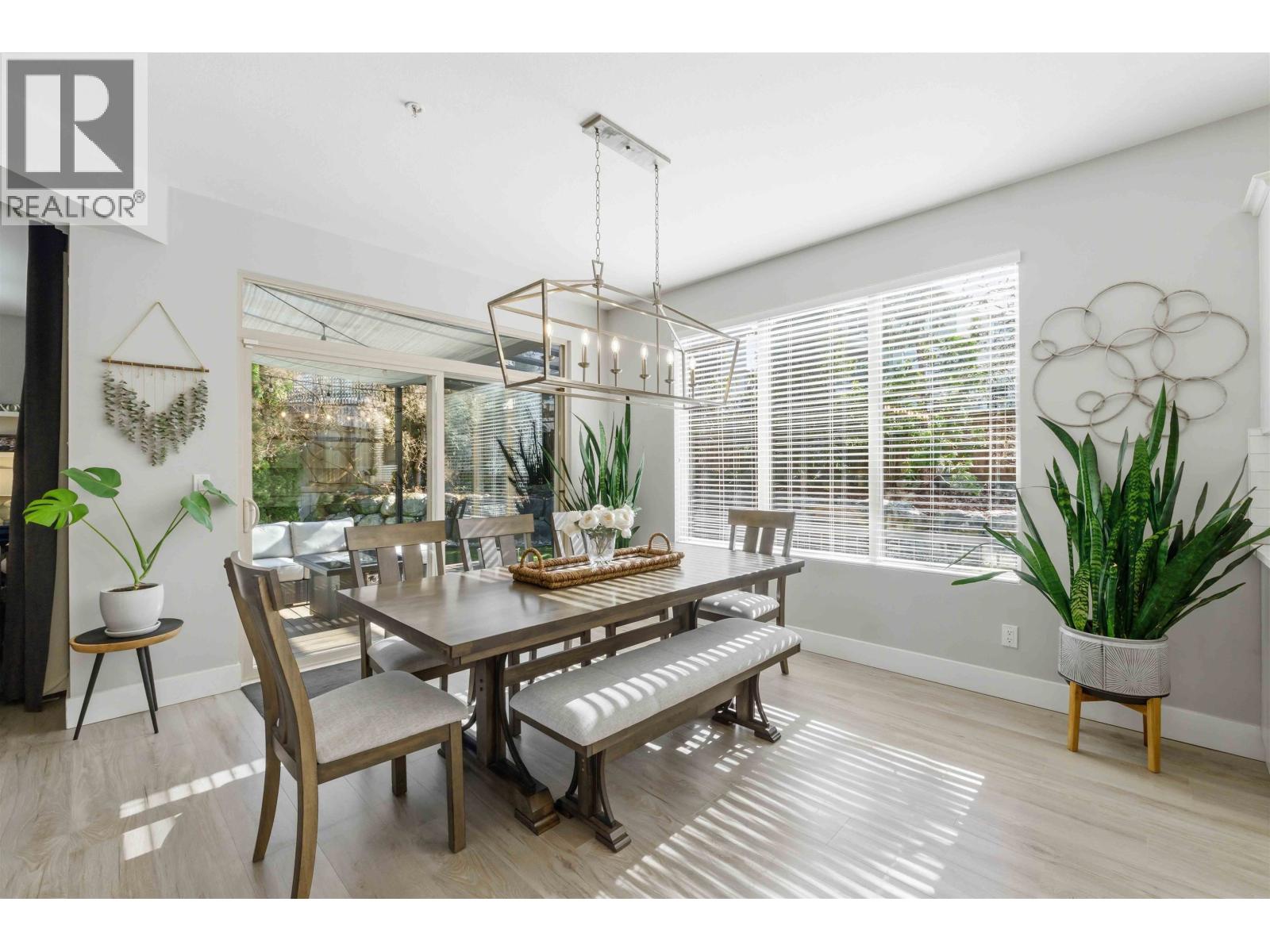 10651 Kimola Way, Maple Ridge, British Columbia  V2W 0B5 - Photo 10 - R3097769