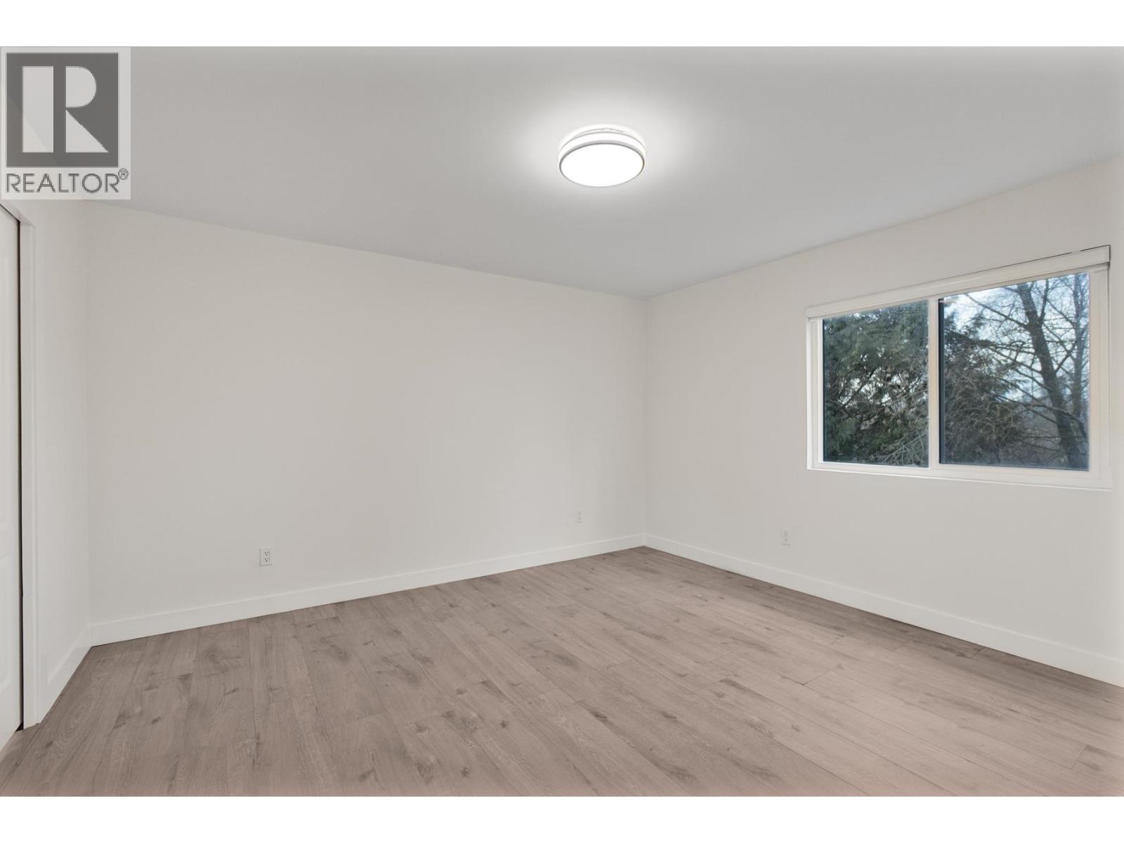 6998 Fielding Court, Burnaby, British Columbia  V5A 1Y5 - Photo 32 - R3097785